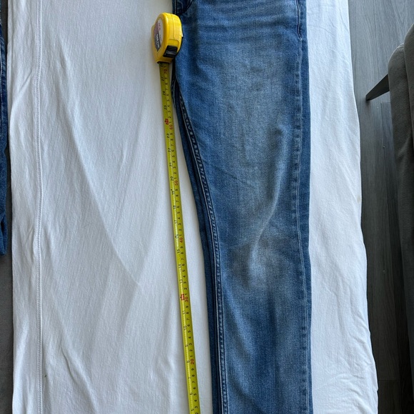 Men’s Rag & Bone Fit 1 Skinny Jean (32 x 28): medium blue - Picture 3 of 3